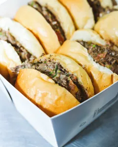 1/2 Dozen Meat Shawerma