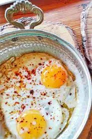 FRIED EGGS WITH TURKISH WHITE CHEESE