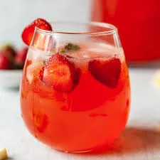 STRAWBERRY LEMONADE